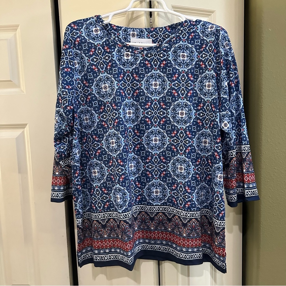 Alfred Dunner Blue and Red Geometric Blouse, NWT, SZ M